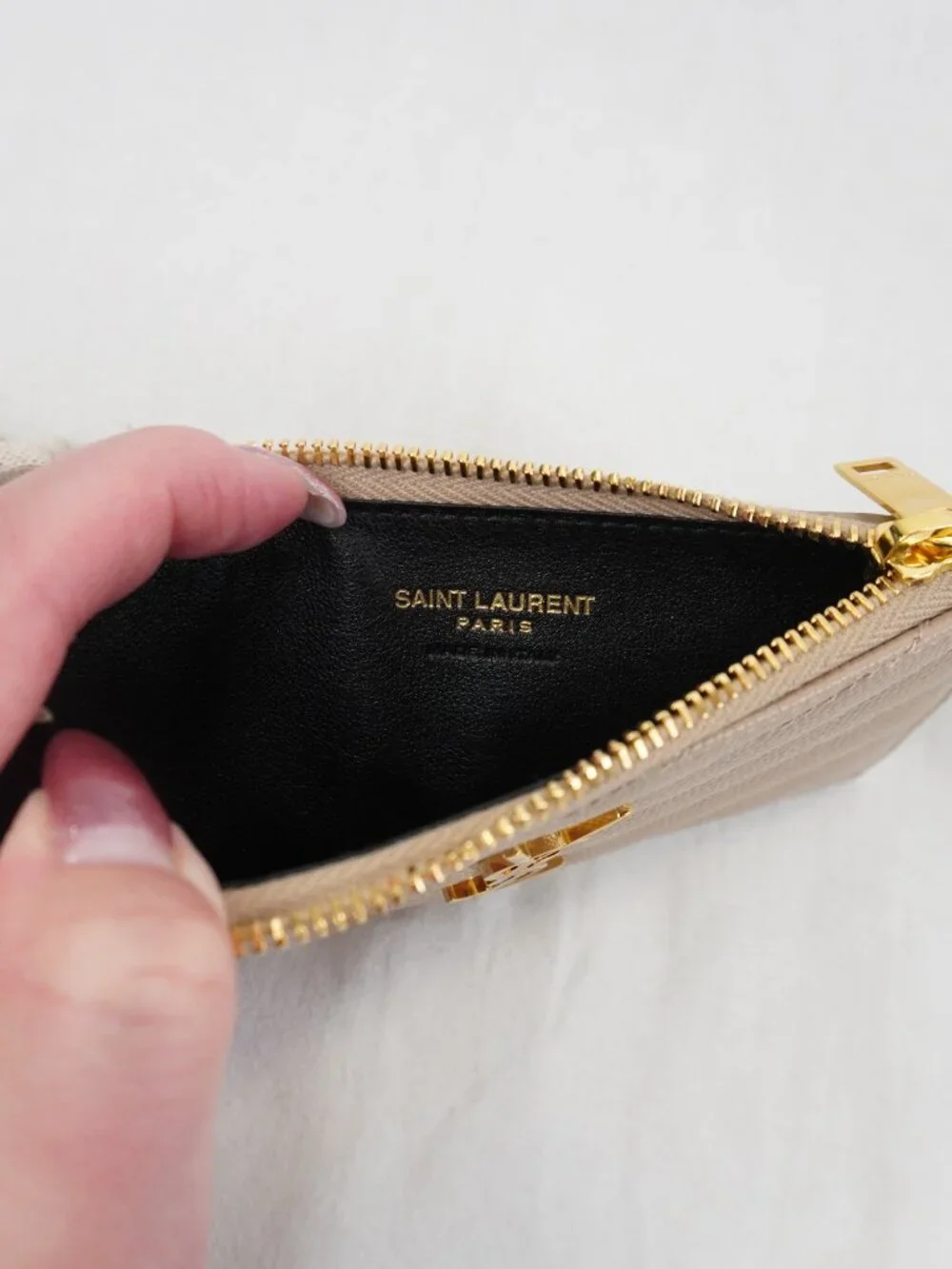 Saint Laurent Cassandre Matelasse Fragments Card Case Wallet In Dark Beige - NWT - Picture 8 of 11
